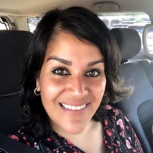 Meet your Posher, Lizbeth